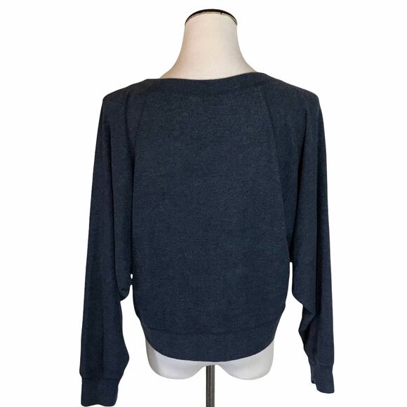 Chaser Wild & Free Avalon Simply Chic Cropped Pullover - Picture 7 of 11